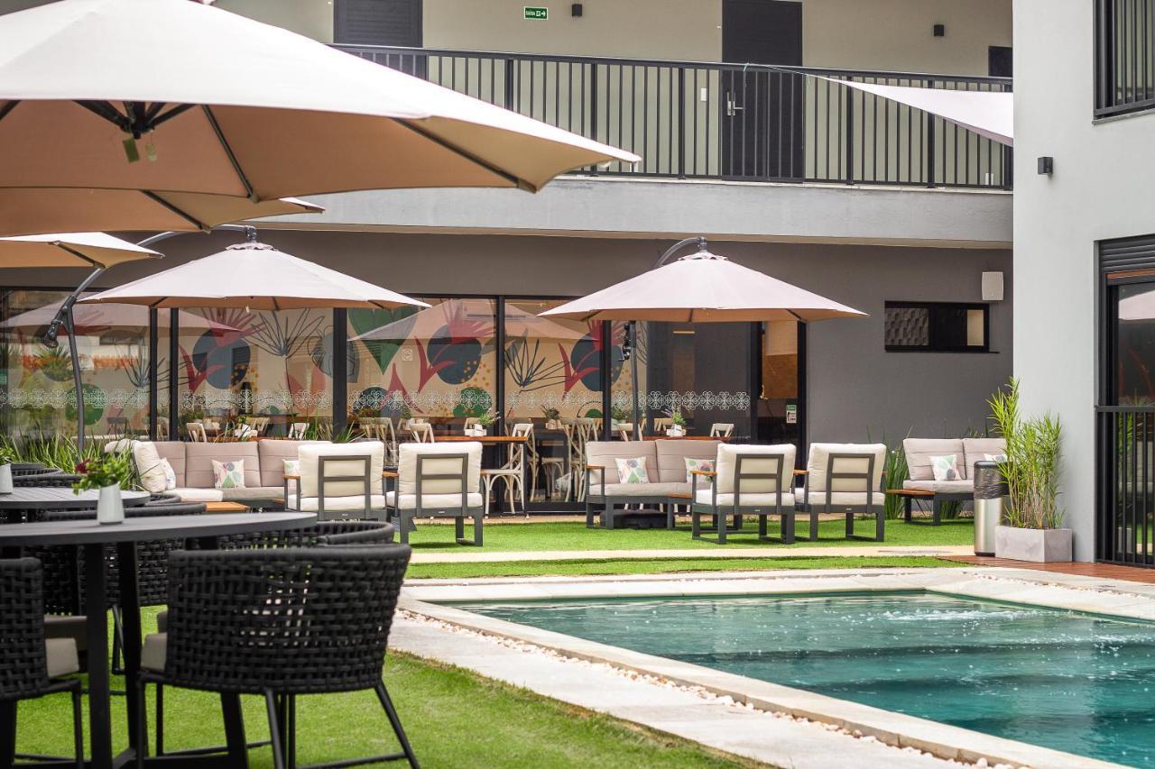 Flores Do Carmo Hotel 4*